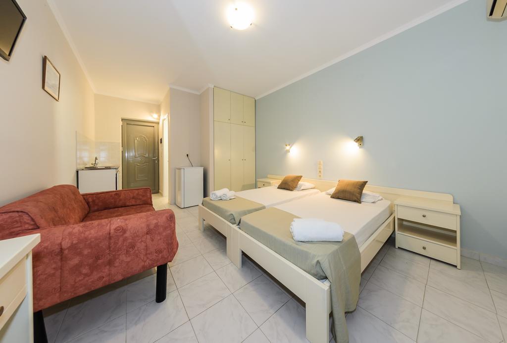 Karras Livin Apartment Laganas Bagian luar foto