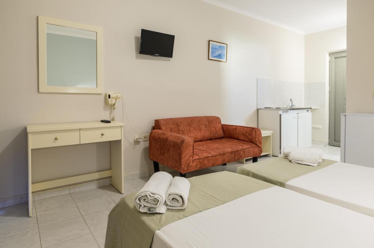 Karras Livin Apartment Laganas Bagian luar foto